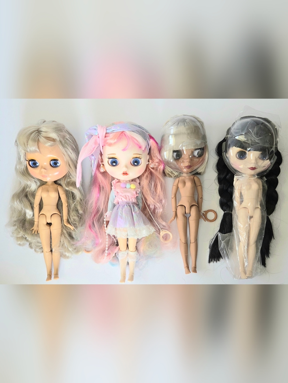 LOT OF FOUR BLYTHE DOLLS, DIFFERENT HAIR COLORS, STYLES, SKINTONES